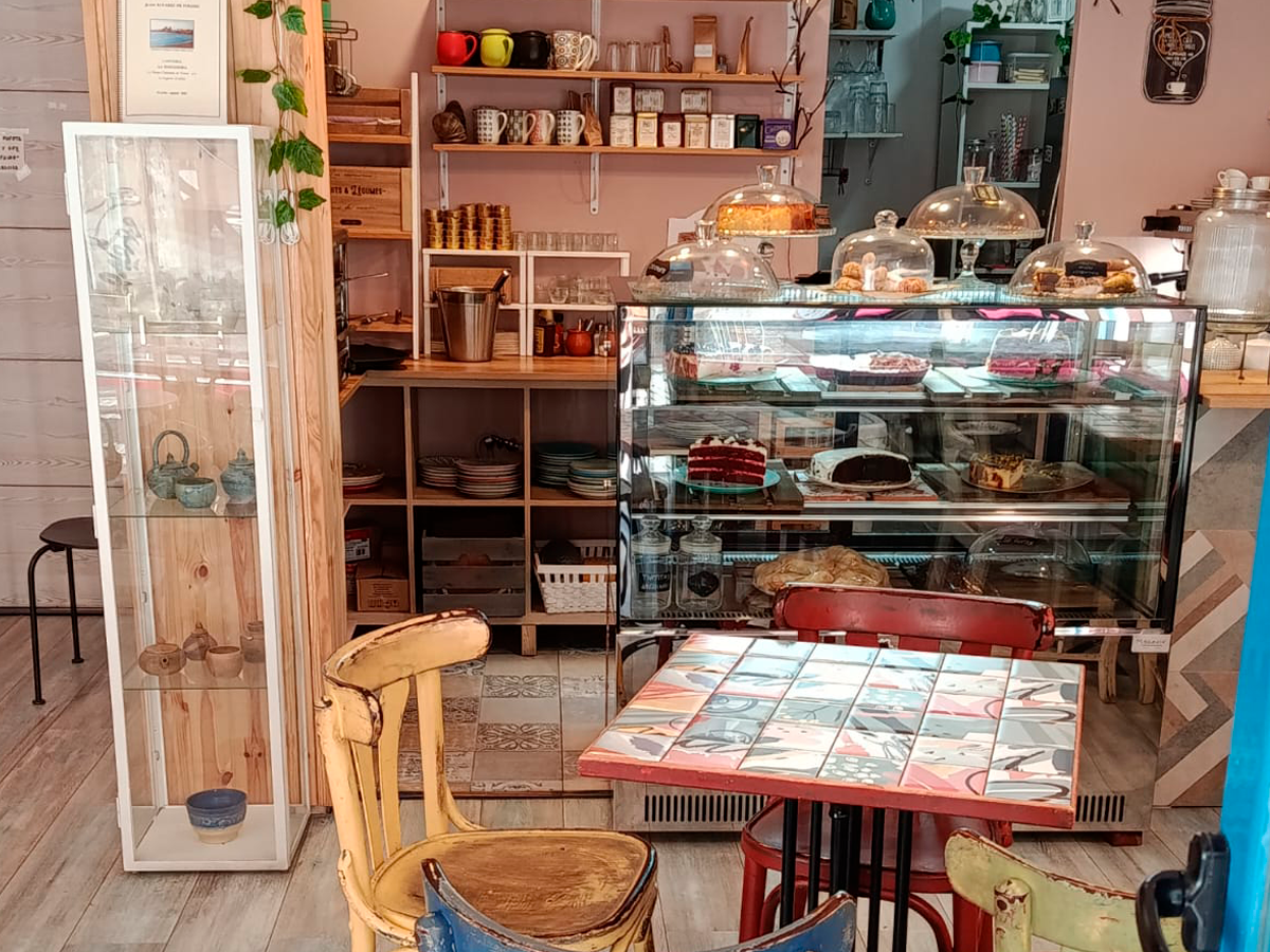 Interior de La Tostadora en Cádiz